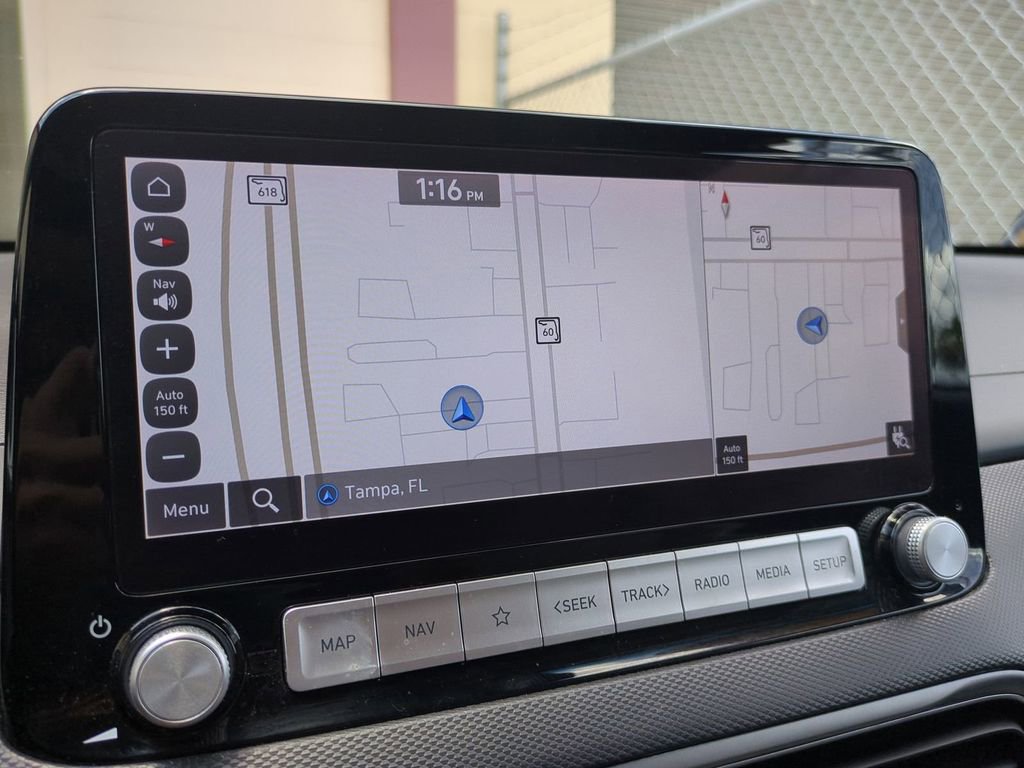 Used 2023 Hyundai Kona Limited w/ Cargo Package FWD image 27