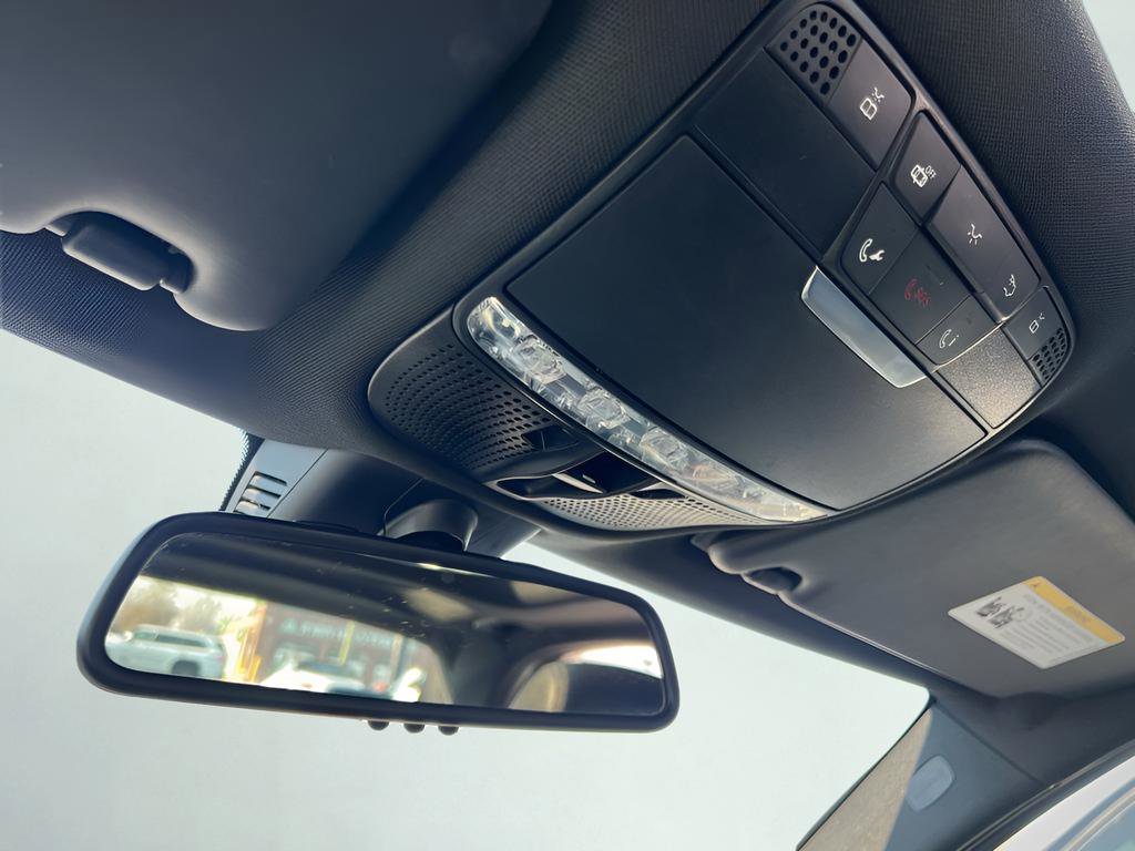 Used 2018 Mercedes-Benz C 300 Sedan image 44