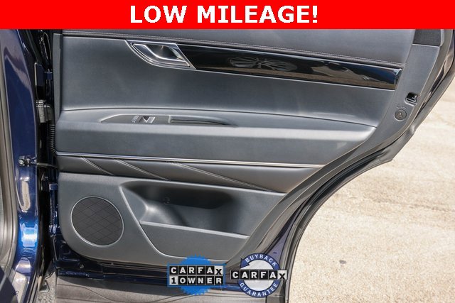 Used 2025 Genesis GV80 2.5T Standard image 18