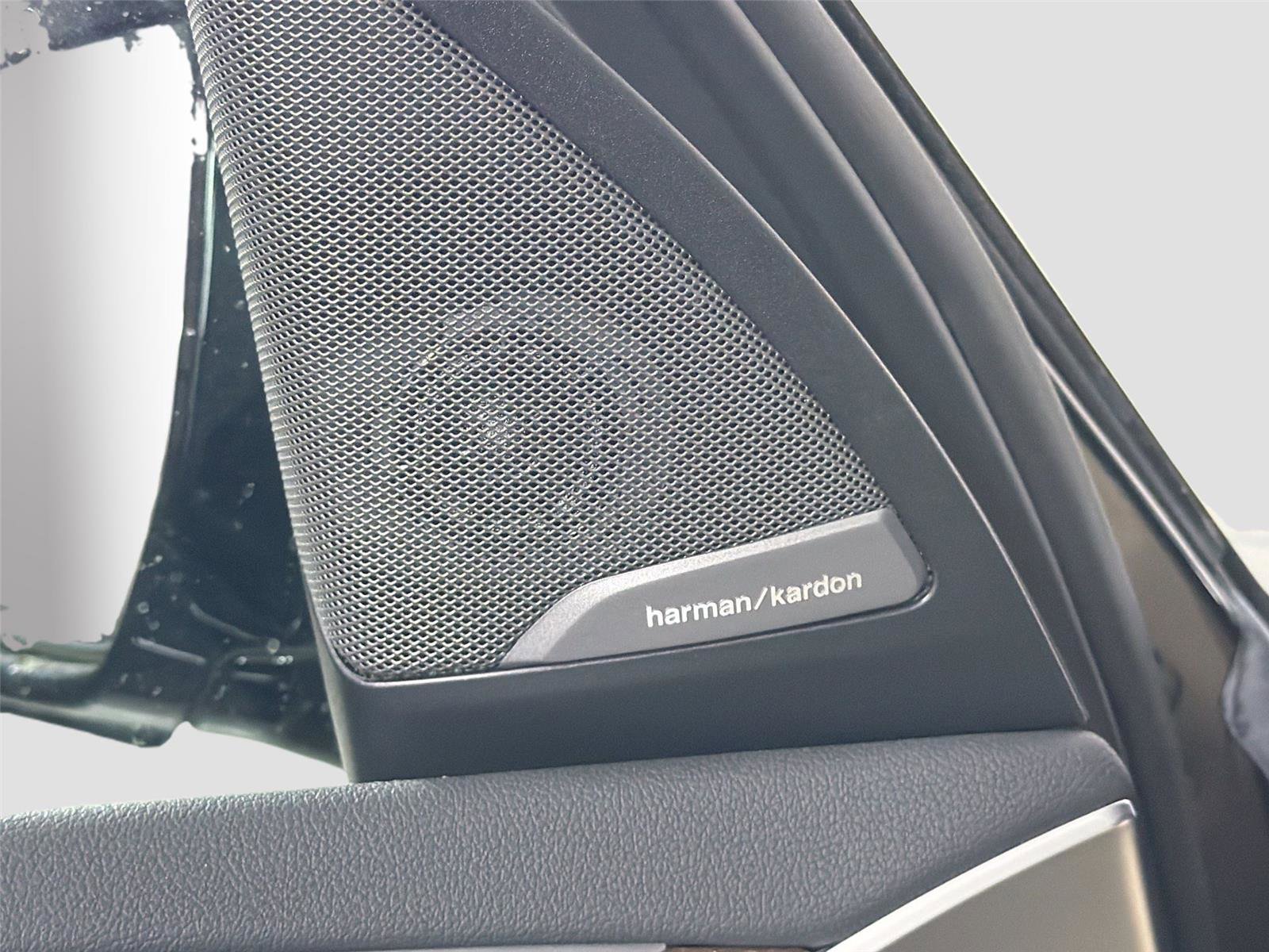 Certified 2022 BMW X3 M40i AWD/4WD image 18