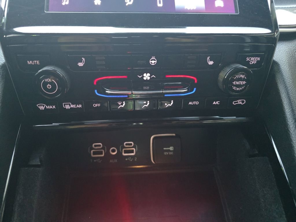 Used 2021 Jeep Grand Cherokee L Laredo image 22