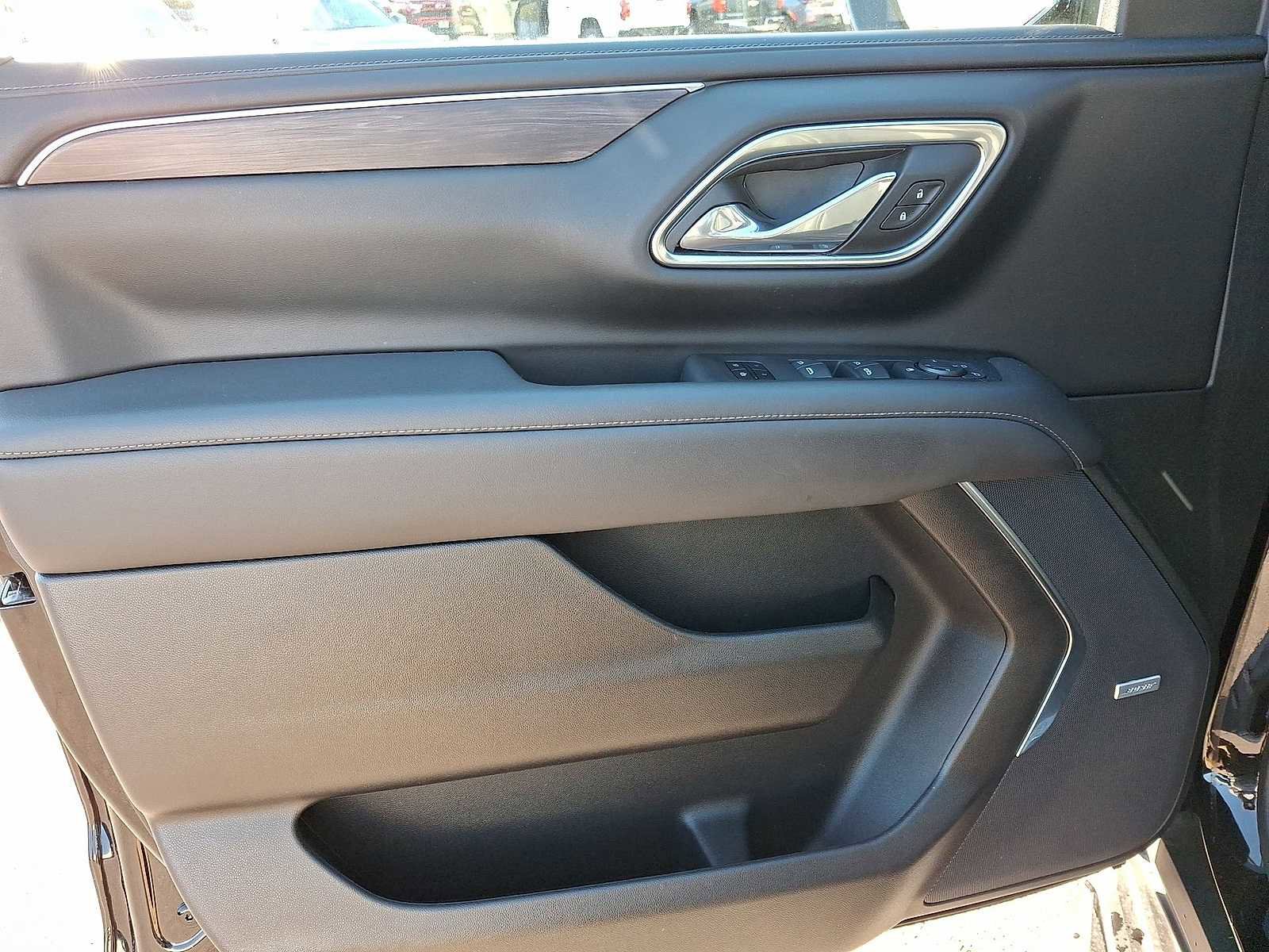 Used 2023 Chevrolet Tahoe LT image 28