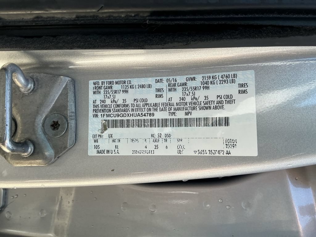 Used 2017 Ford Escape SE AWD/4WD image 25