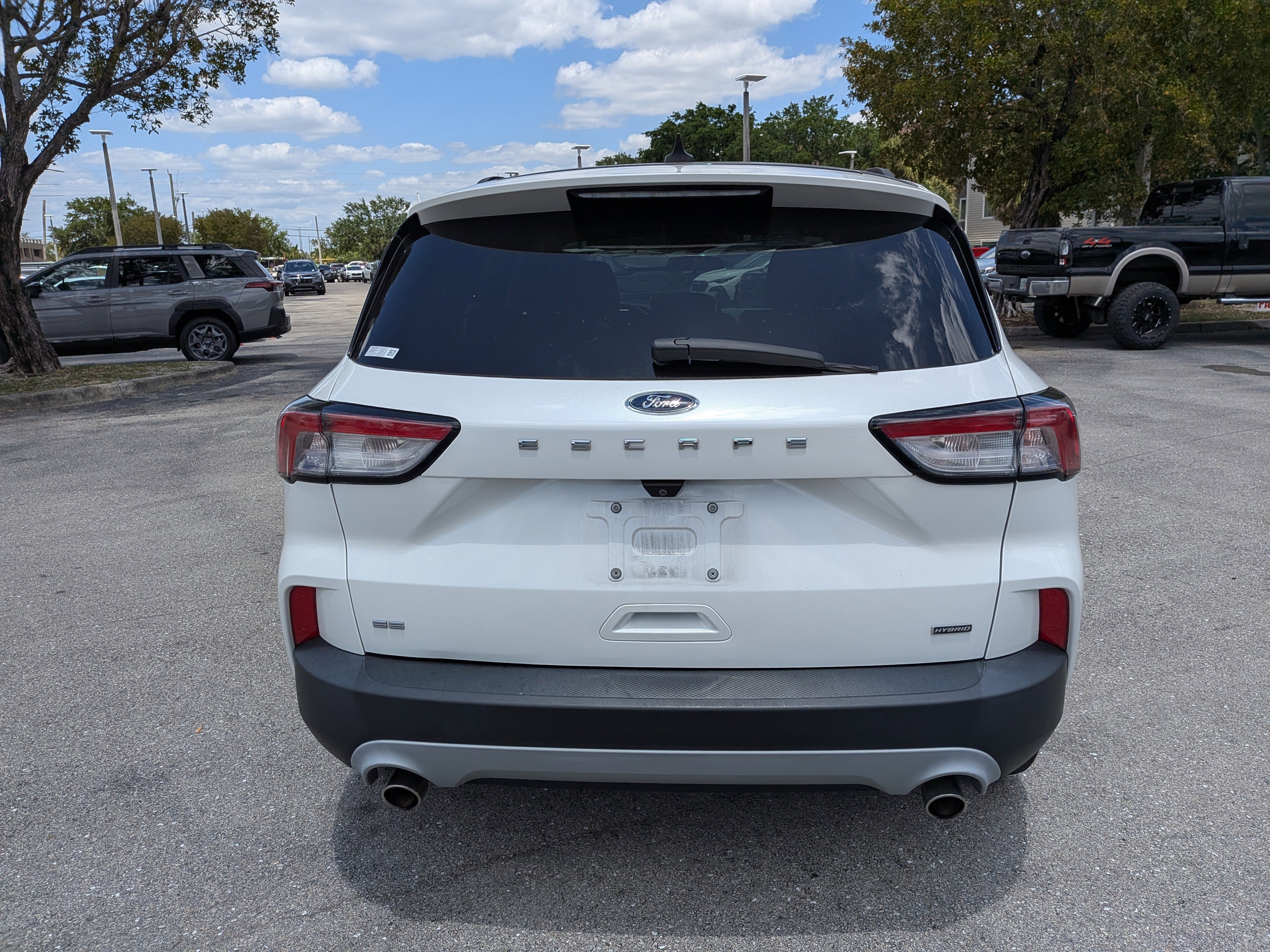 Used 2020 Ford Escape SE Sport image 5
