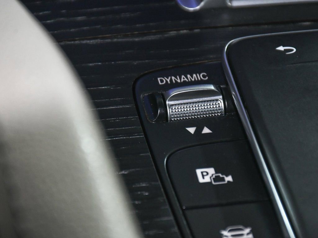 Used 2025 Mercedes-Benz GLE 450e GLE 450e w/ AMG Line Exterior image 37