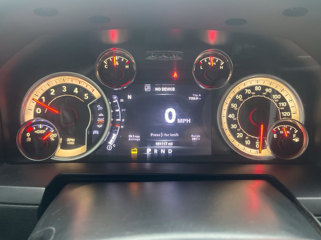 Used 2017 RAM 3500 Laramie AWD/4WD image 26