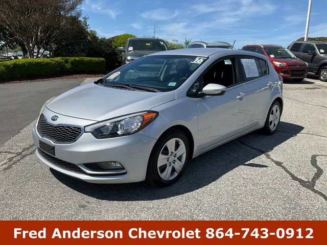 Used 2016 Kia Forte LX image 1