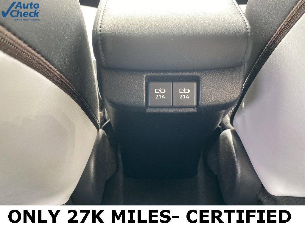 Used 2020 Toyota Prius XLE w/ Advanced Technology Package image 18