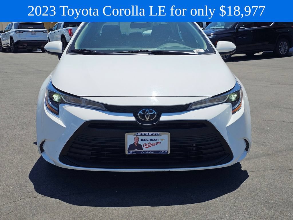Used 2023 Toyota Corolla LE FWD image 3