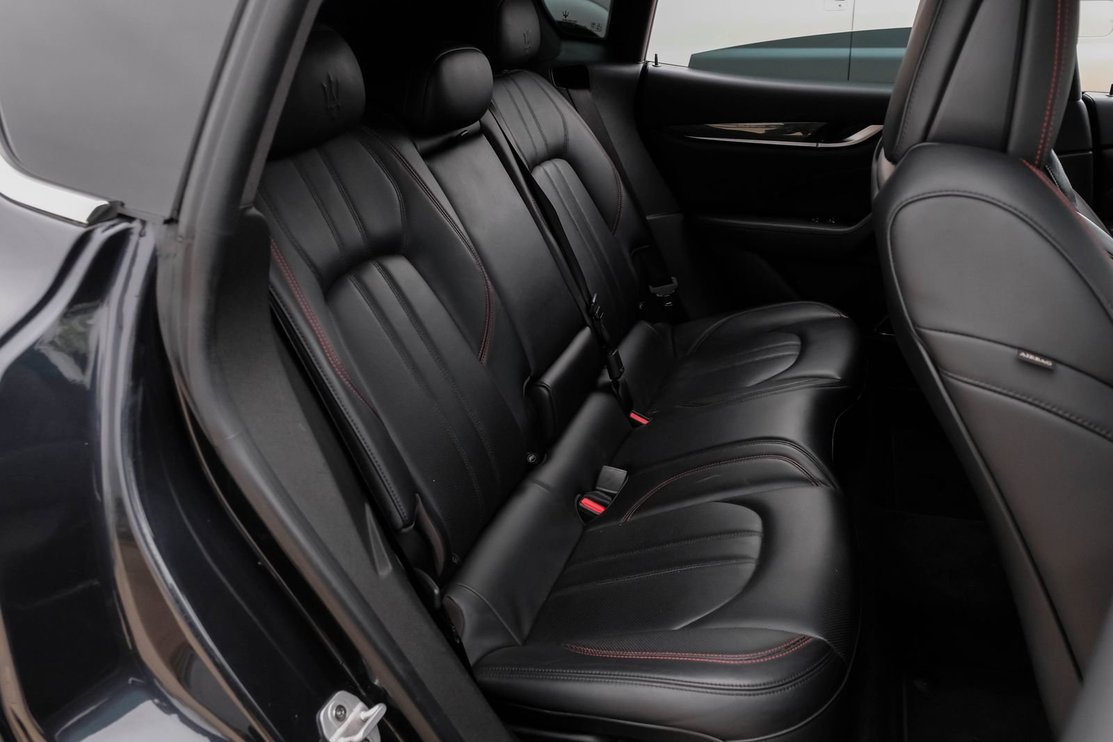 Used 2019 Maserati Levante S GranSport AWD/4WD image 43