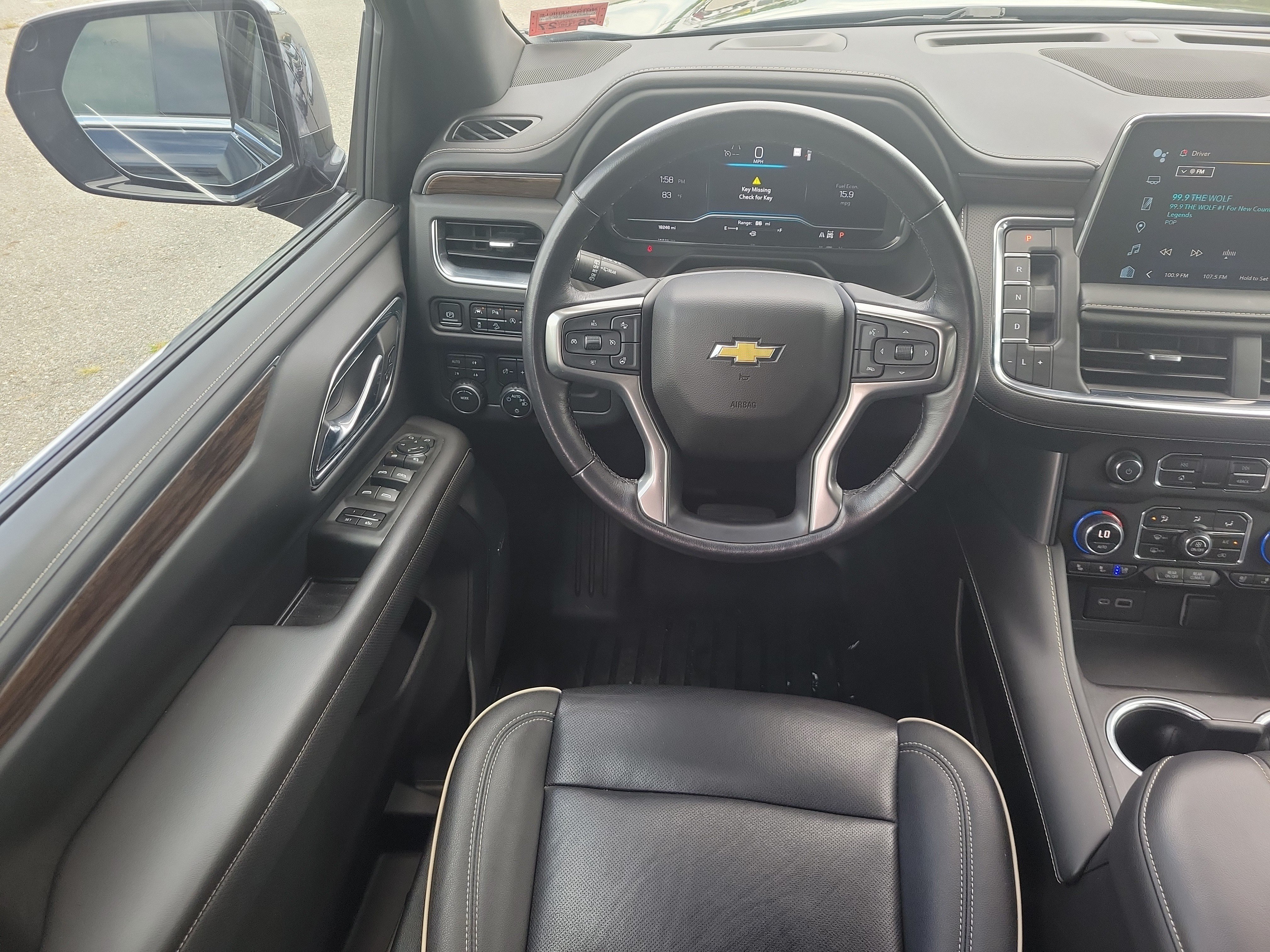 Used 2023 Chevrolet Tahoe Premier AWD/4WD image 20