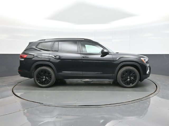 New 2026 Volkswagen Atlas SE AWD/4WD image 8