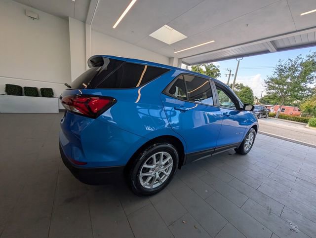 Used 2024 Chevrolet Equinox LS w/ LS Convenience Package FWD image 14