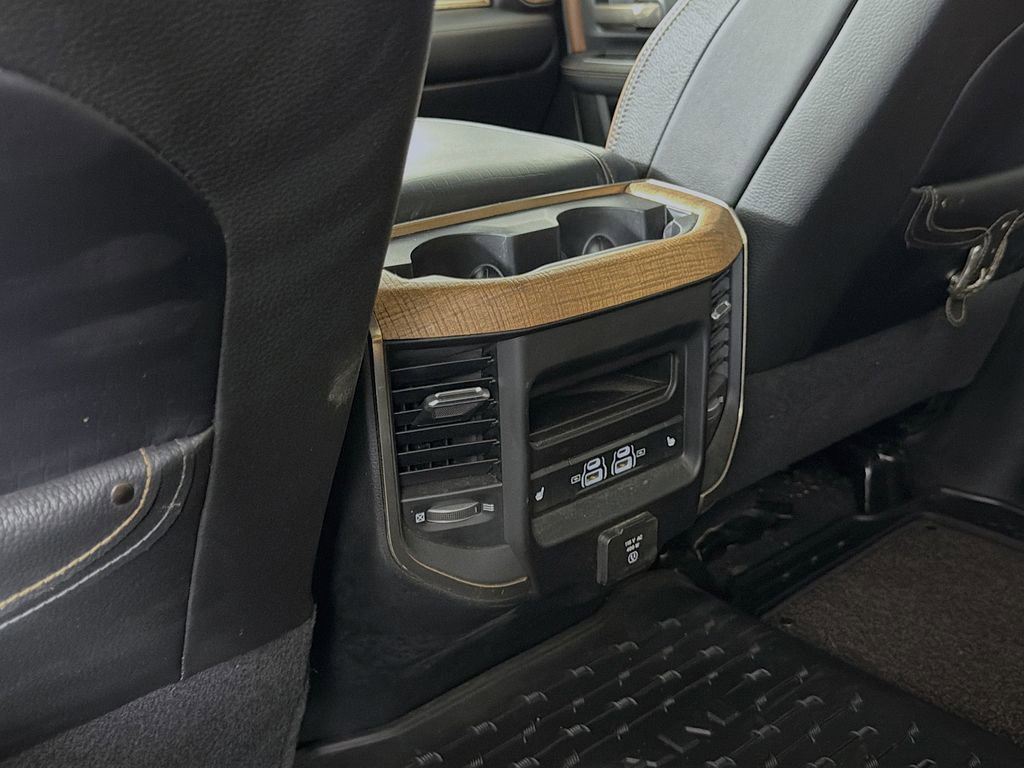 Used 2022 RAM 2500 Limited AWD/4WD image 28