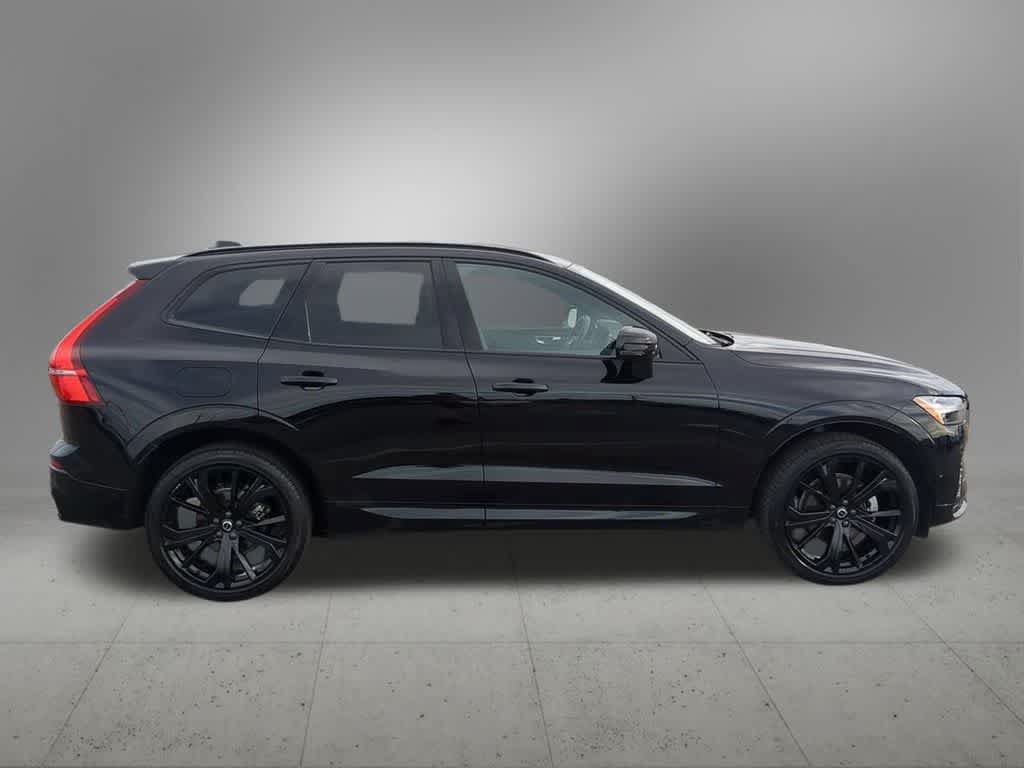 Used 2025 Volvo XC60 B5 Ultra w/ Protection Package Premier AWD/4WD image 7