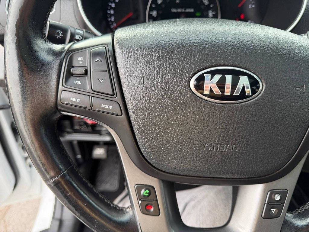 Used 2014 Kia Sorento SX FWD image 37