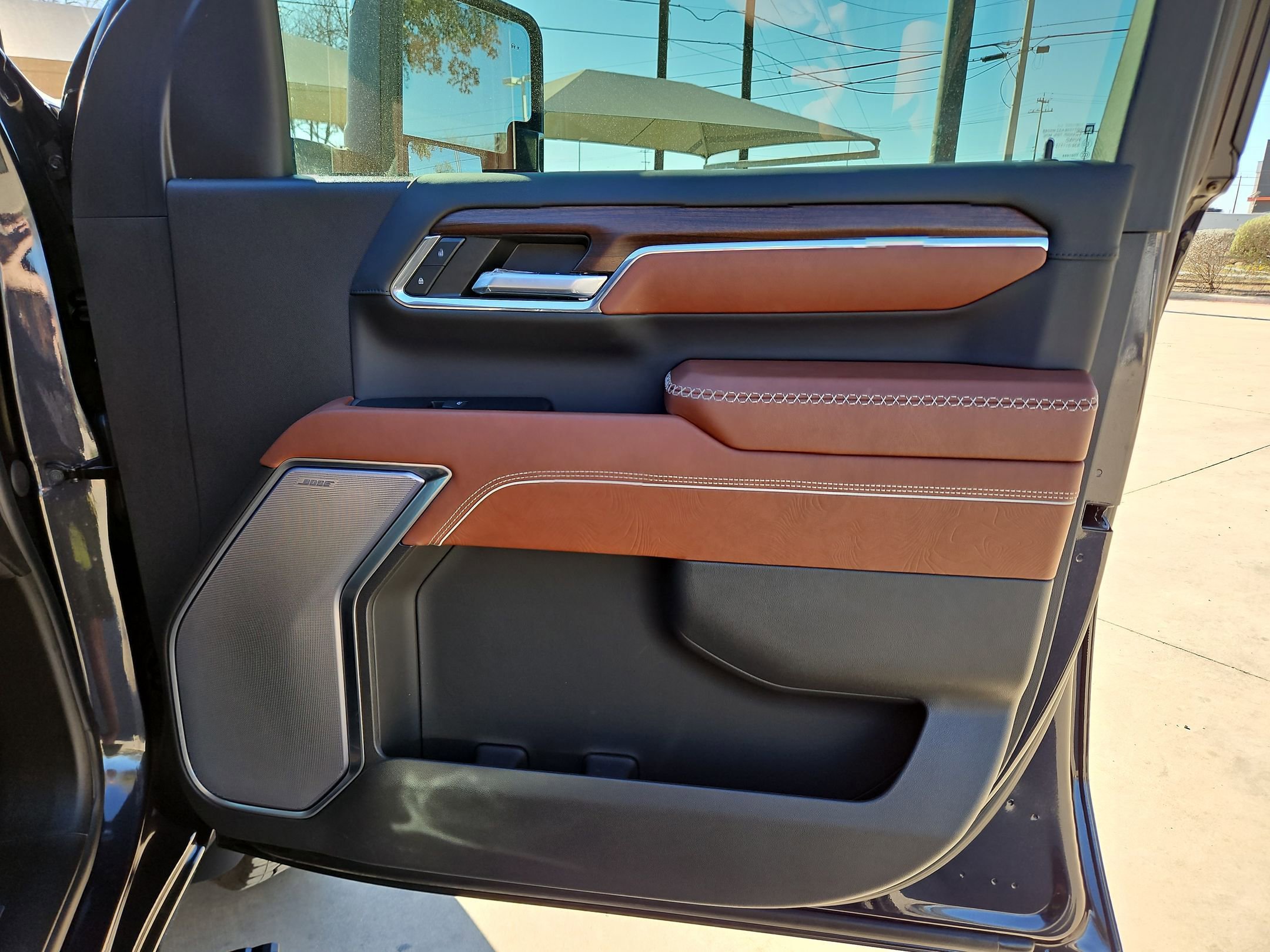 Certified 2024 GMC Sierra 2500 Denali Ultimate image 32