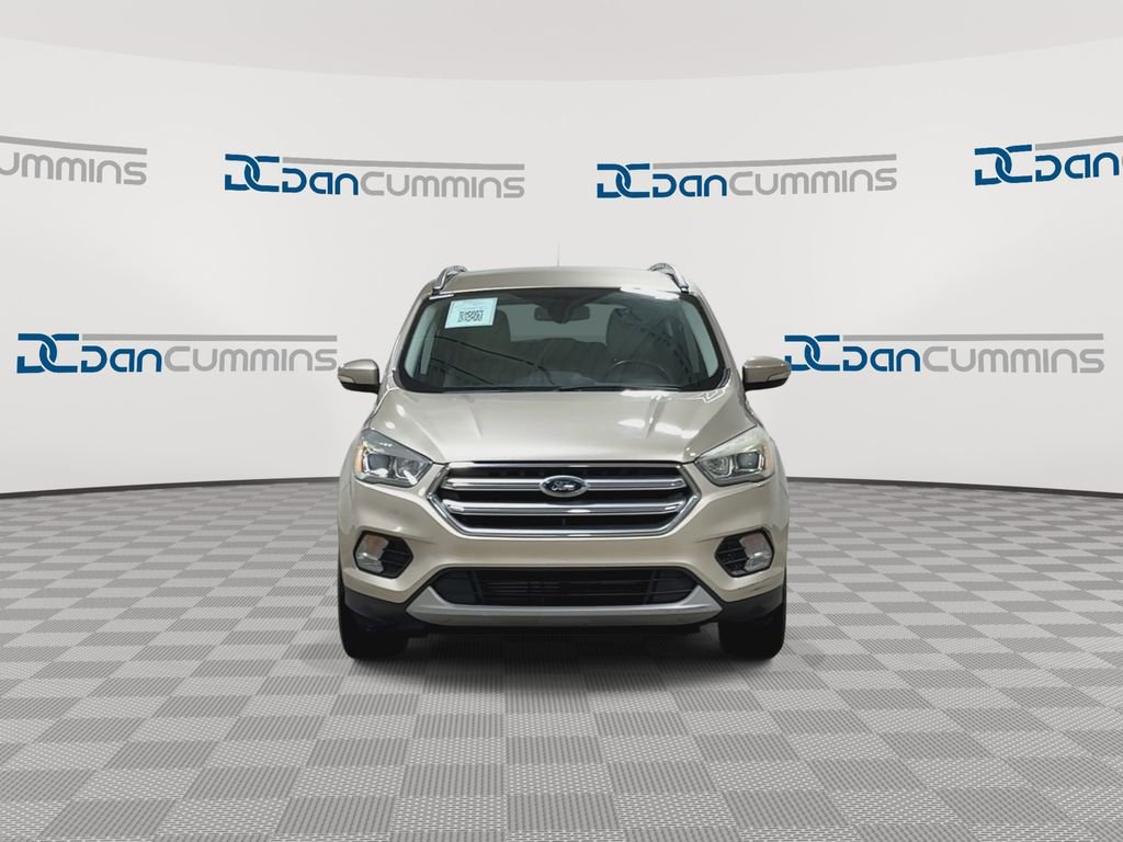 Used 2017 Ford Escape Titanium FWD image 3