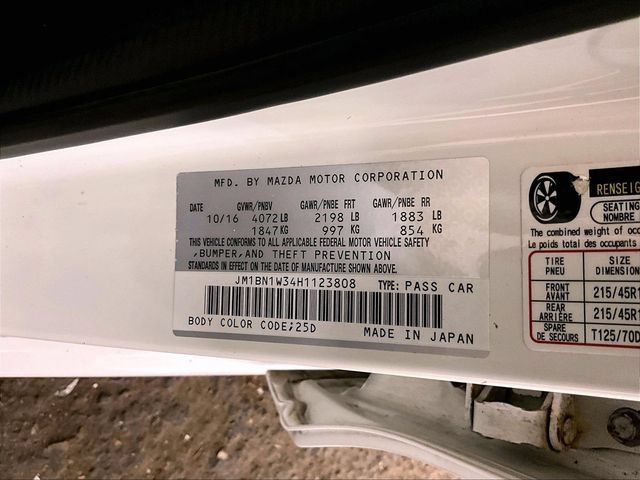 Used 2017 MAZDA MAZDA3 Grand Touring FWD image 32