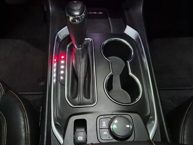 Used 2019 Chevrolet Traverse Premier w/ Redline Edition FWD image 17