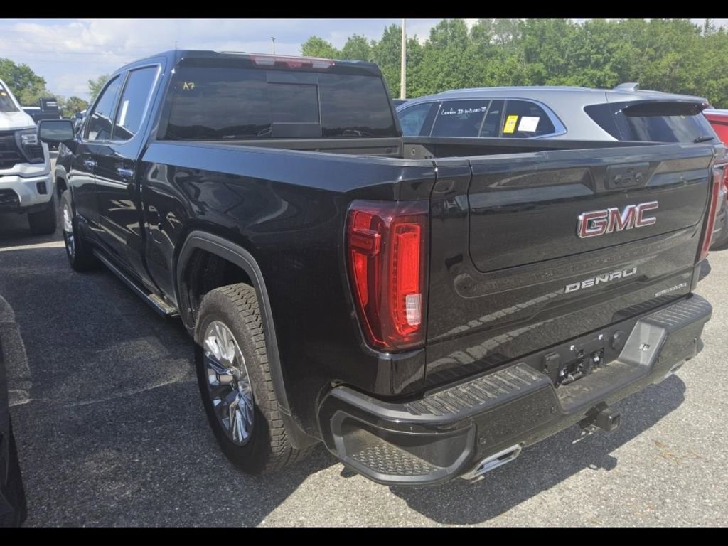 Used 2025 GMC Sierra 1500 Denali w/ Technology Package AWD/4WD image 7