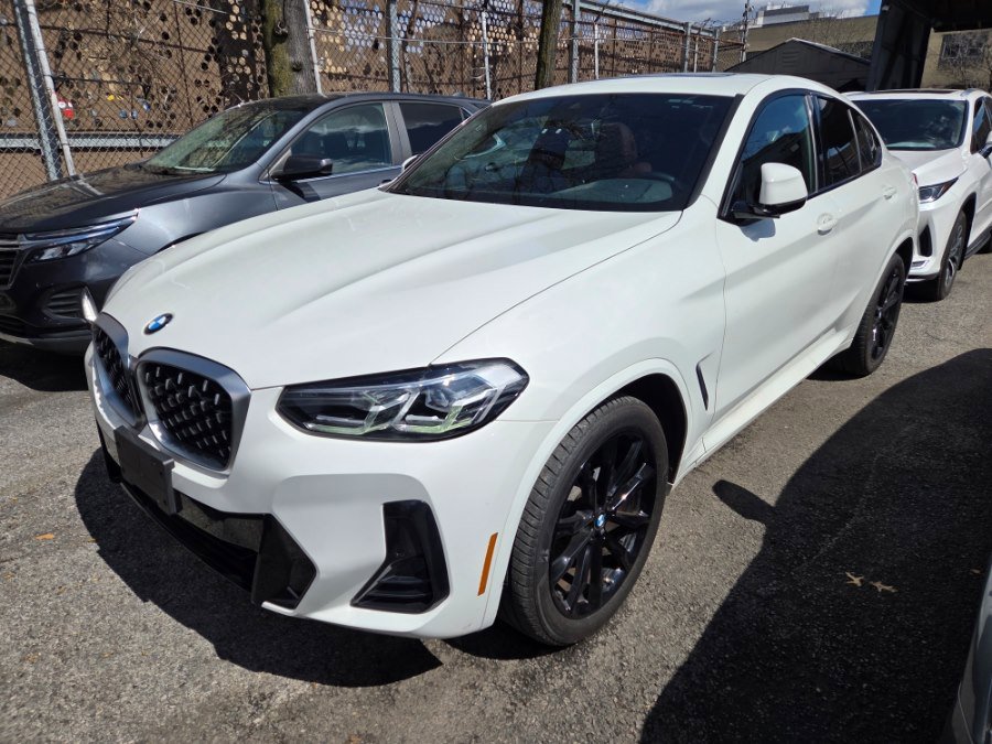 Used 2022 BMW X4 xDrive30i w/ M Sport Package 2 image 1