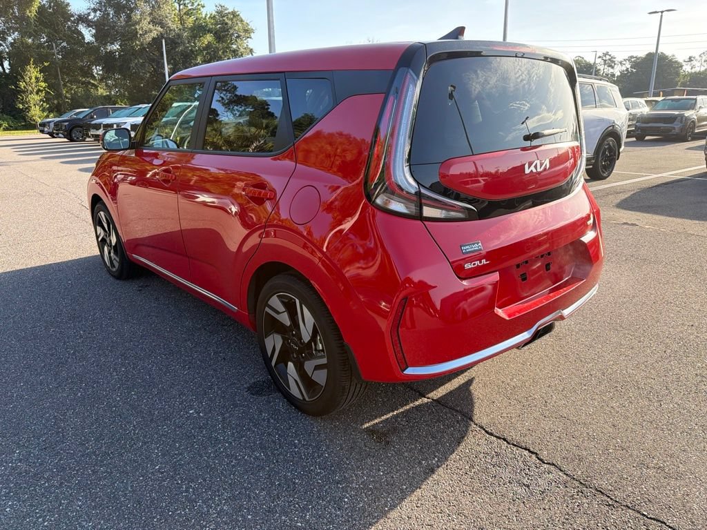 Certified 2024 Kia Soul GT-Line w/ Option Group 020 FWD image 7