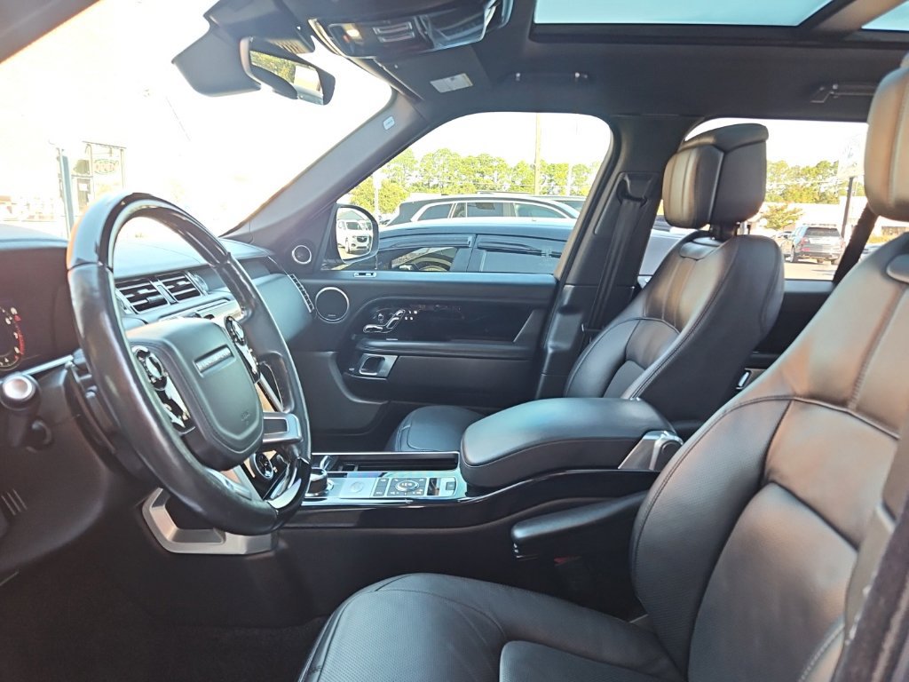 Used 2019 Land Rover Range Rover Supercharged AWD/4WD image 23