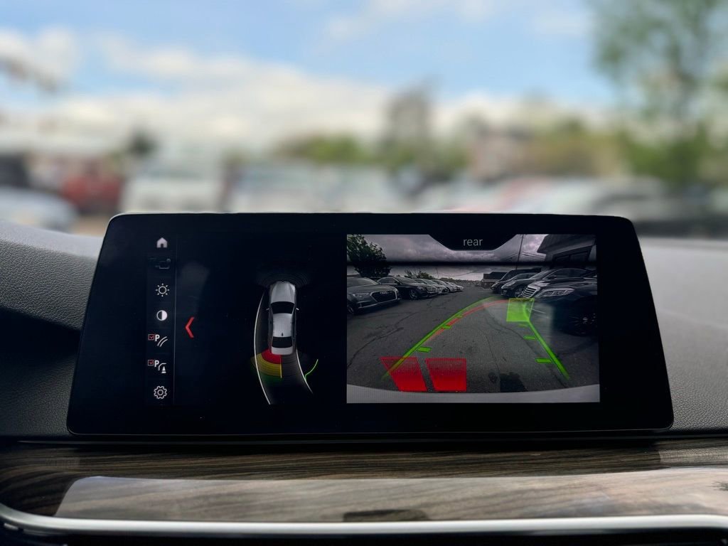 Used 2018 BMW 540i xDrive 540i xDrive image 25