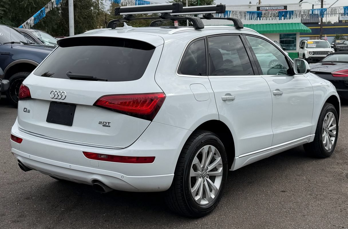 Used 2015 Audi Q5 2.0T Premium Plus w/ Technology Package AWD/4WD image 3