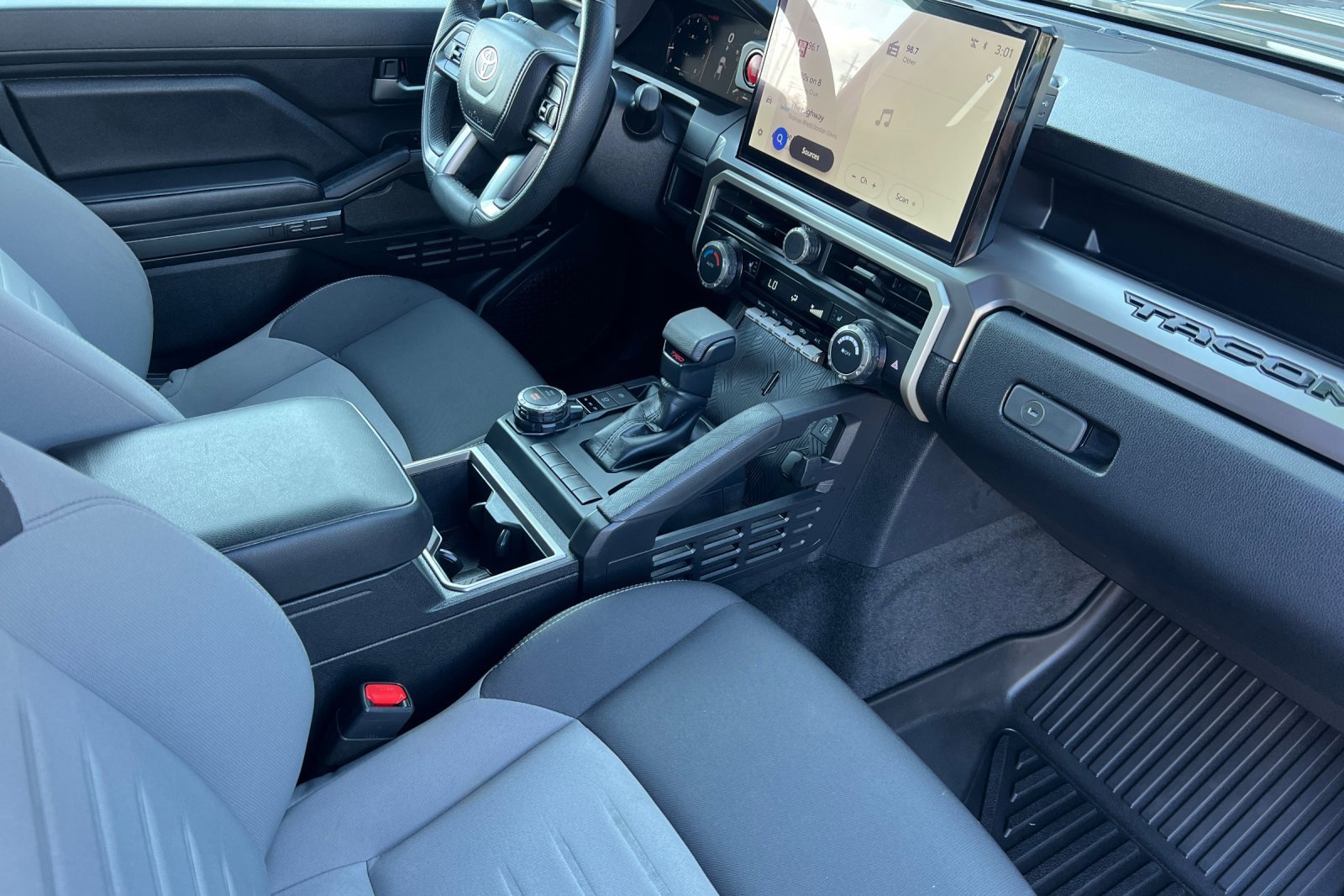 Certified 2025 Toyota Tacoma TRD Sport image 12