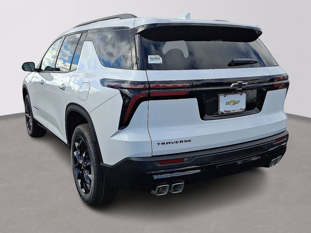 New 2026 Chevrolet Traverse LT w/ Midnight/Sport Edition image 3