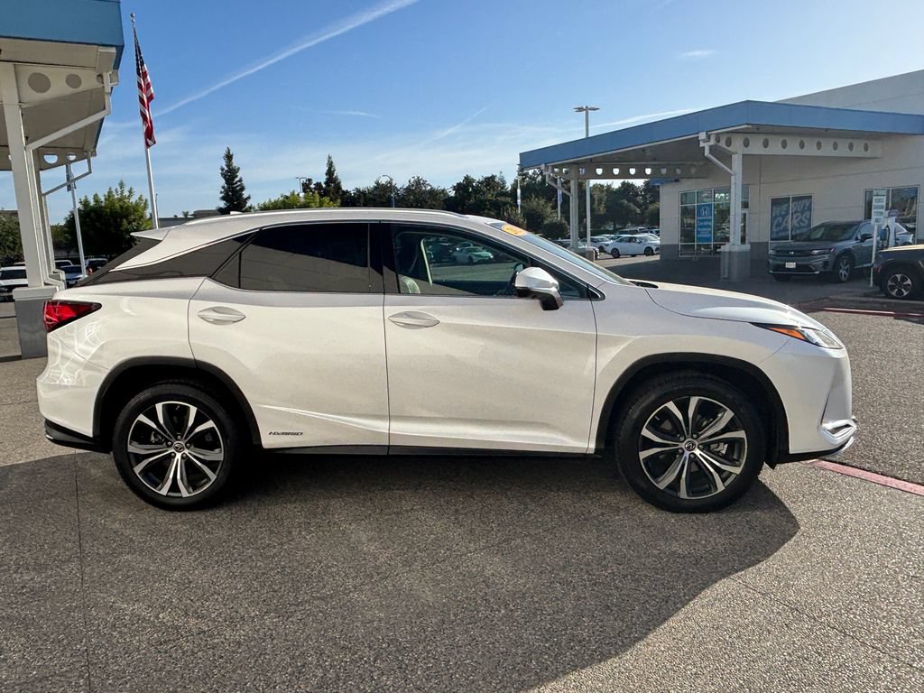 Used 2021 Lexus RX 450h AWD w/ Premium Package image 4