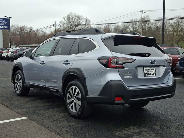 Certified 2024 Subaru Outback Premium image 5