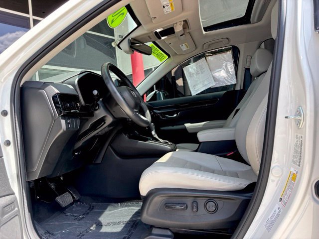 Used 2025 Honda CR-V EX-L image 11