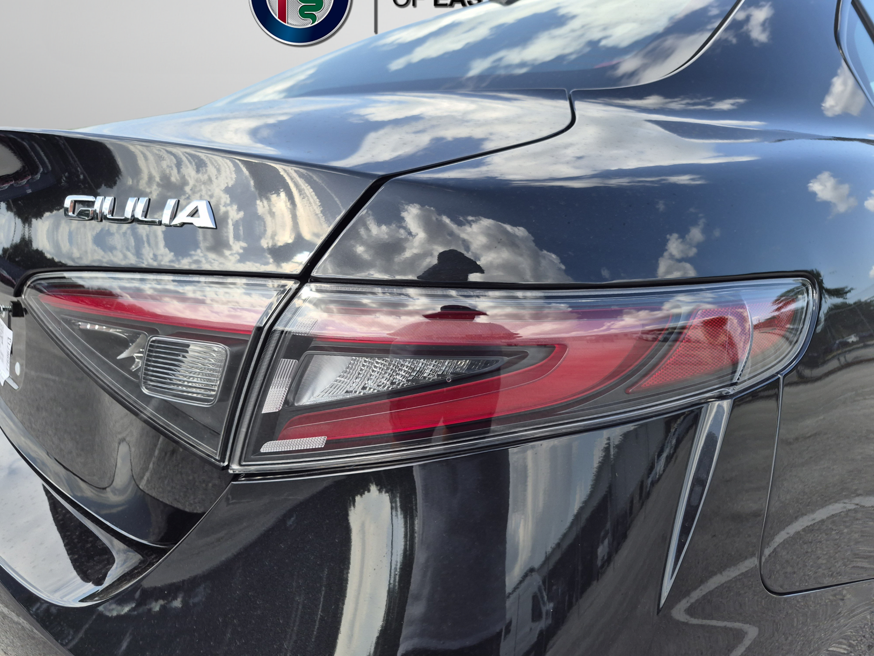 New 2026 Alfa Romeo Giulia w/ Driving Assist Package RWD image 21