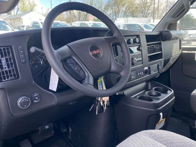 New 2024 GMC Savana 3500 w/ Power Convenience Package image 32