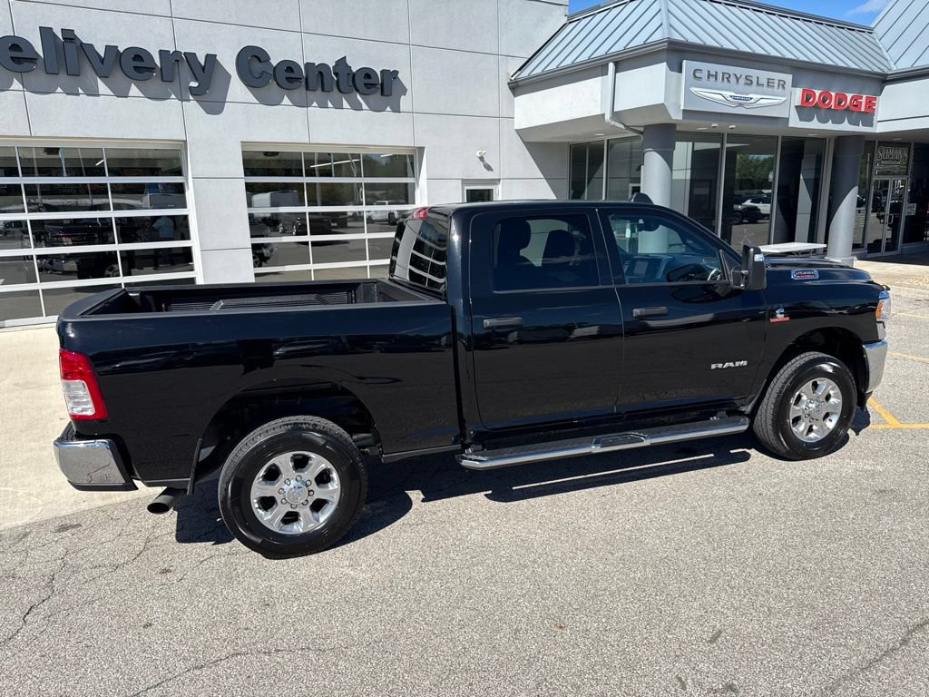 Used 2024 RAM 2500 Big Horn AWD/4WD image 12