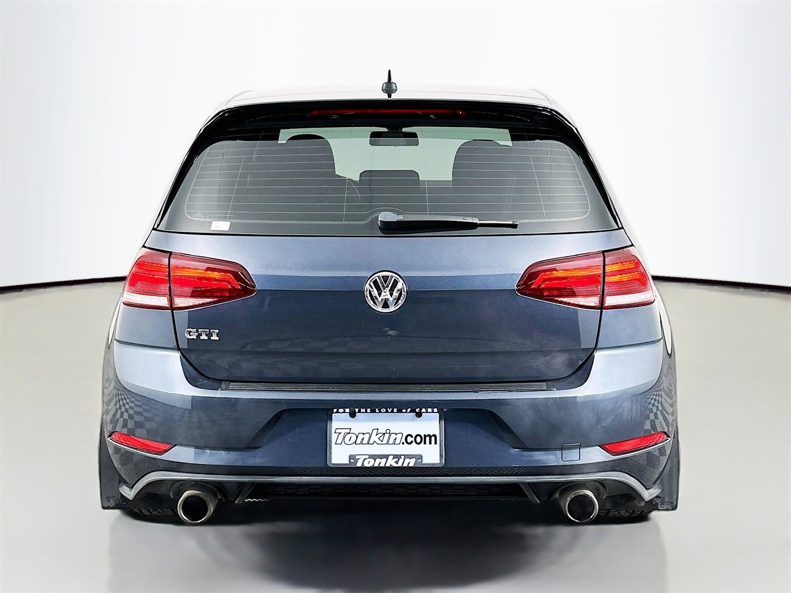 Used 2018 Volkswagen Golf 4-Door image 6