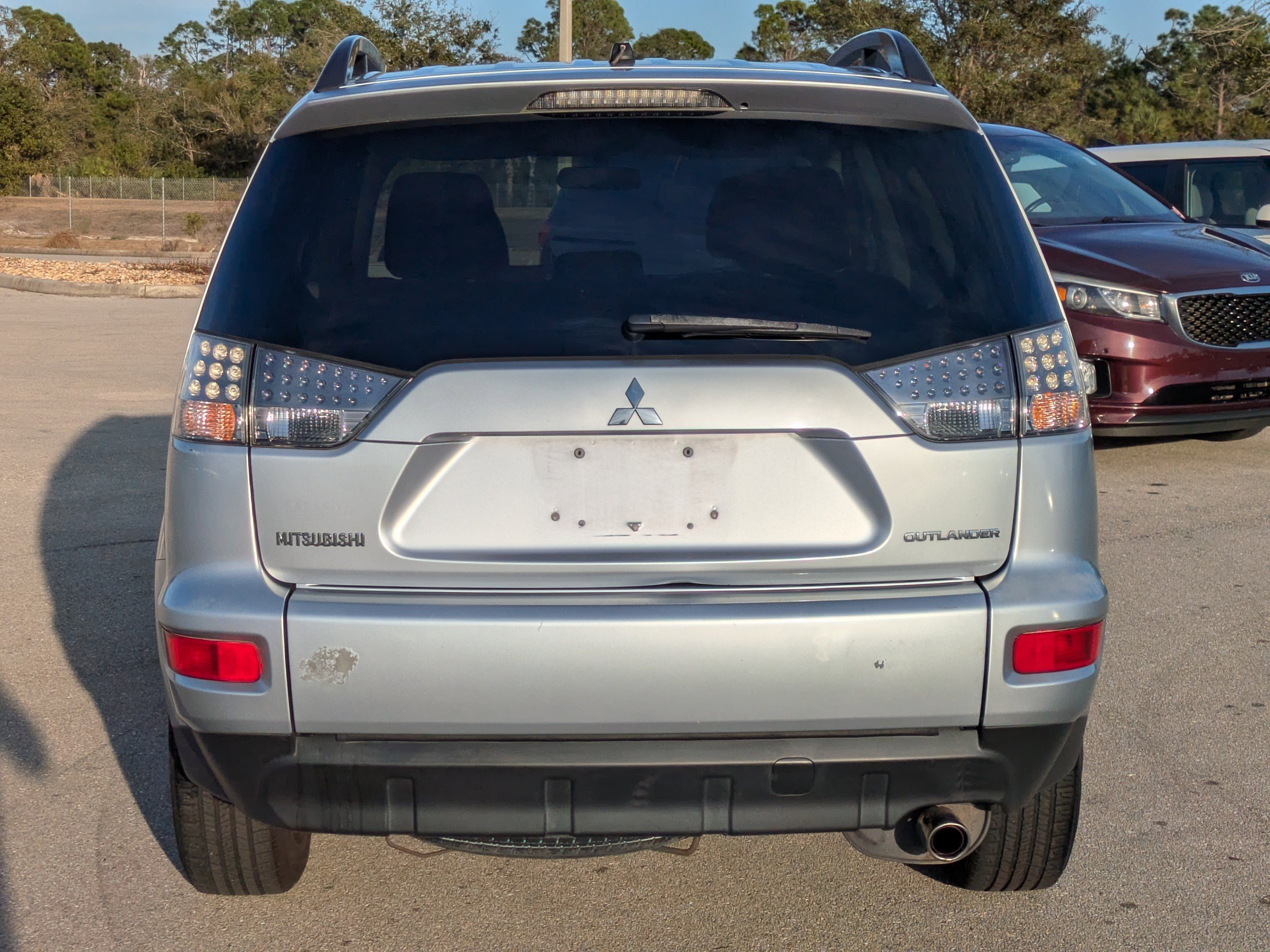 Used 2012 Mitsubishi Outlander ES image 6