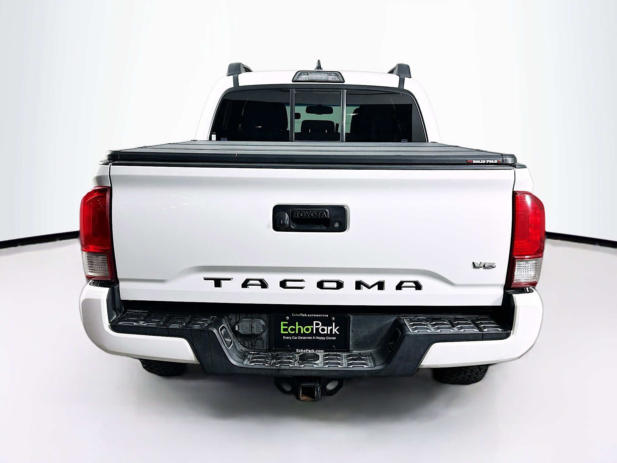 Used 2016 Toyota Tacoma TRD Sport w/ Towing Package AWD/4WD image 7
