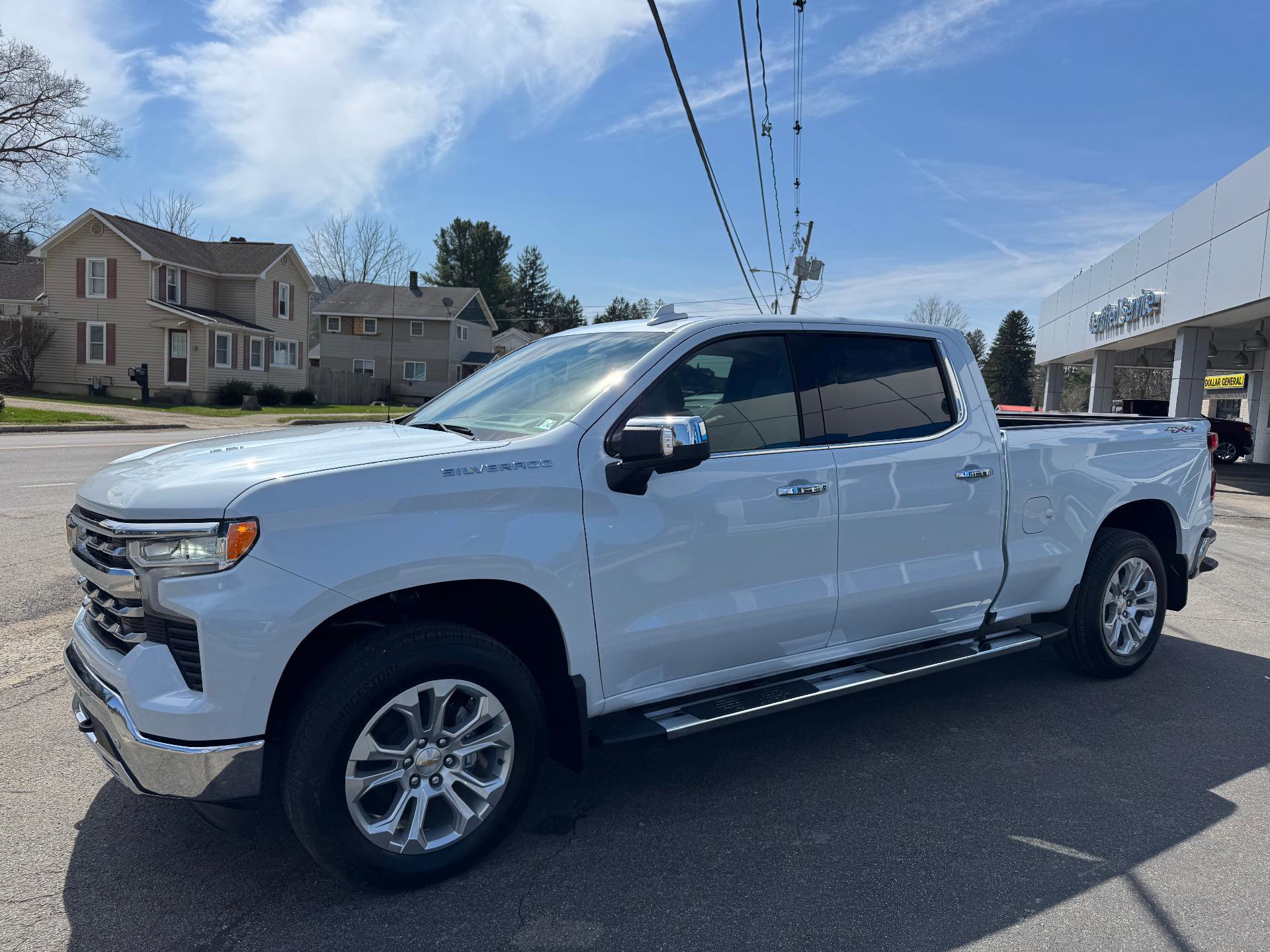 New 2026 Chevrolet Silverado 1500 LTZ w/ LTZ Premium Package AWD/4WD image 14