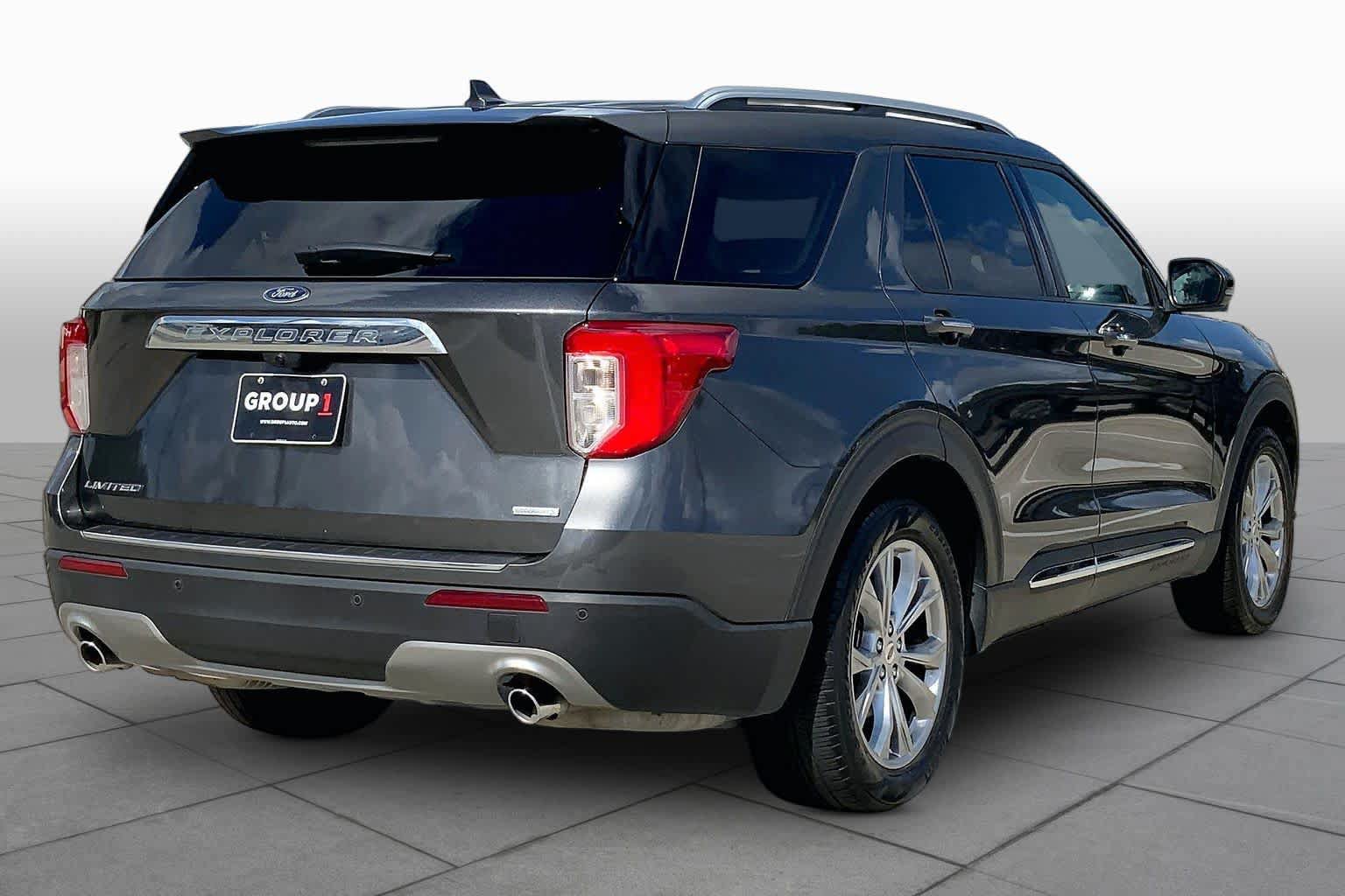 Used 2020 Ford Explorer Limited RWD image 13