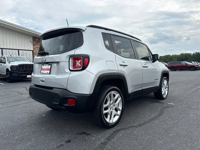 Used 2021 Jeep Renegade Latitude AWD/4WD image 7