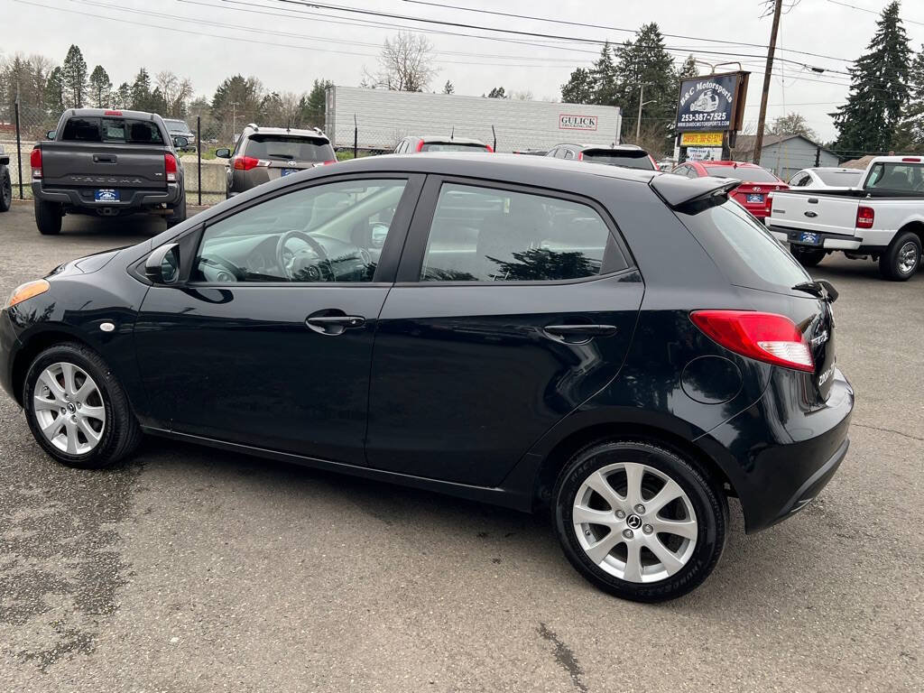 Used 2014 MAZDA MAZDA2 Touring FWD image 5