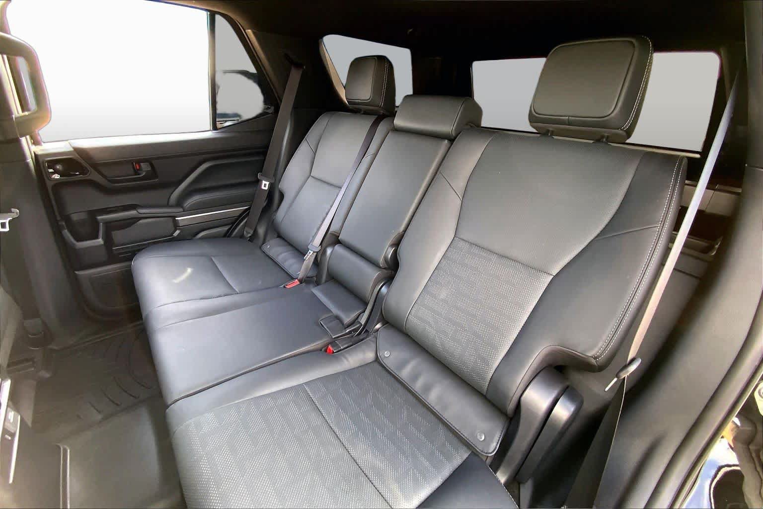 Used 2025 Toyota 4Runner TRD Off-Road Premium w/ Tow Technology Package AWD/4WD image 21