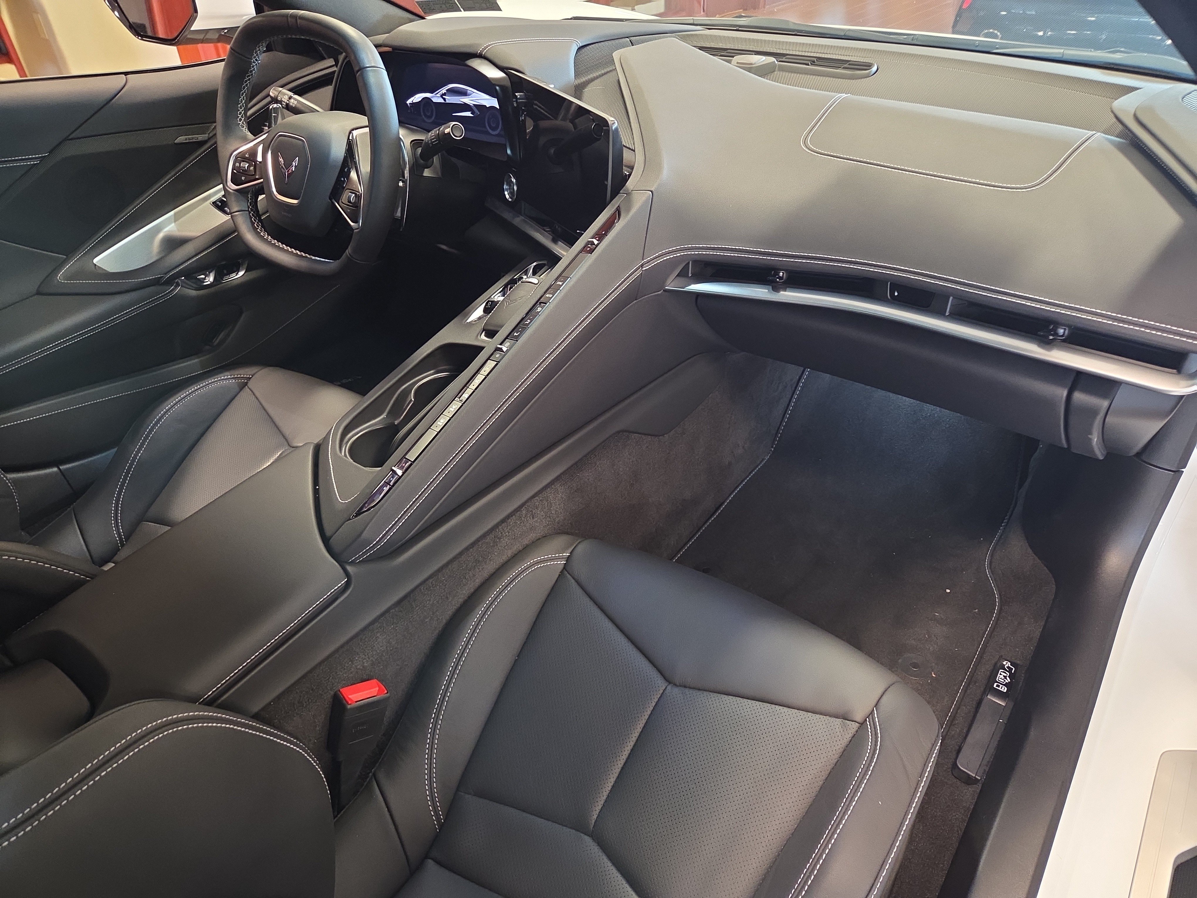 Used 2023 Chevrolet Corvette Stingray Coupe w/ 1LT RWD image 18