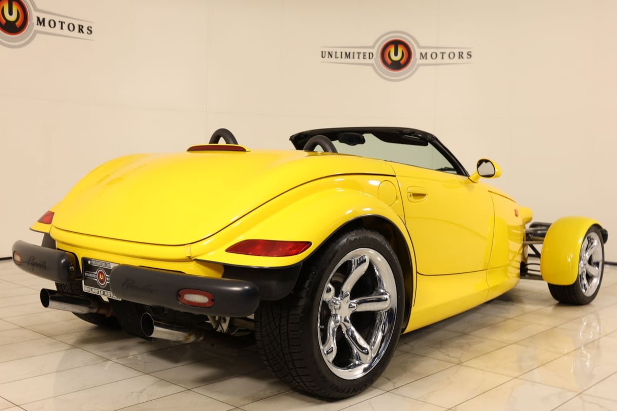Used 2000 Plymouth Prowler RWD image 3