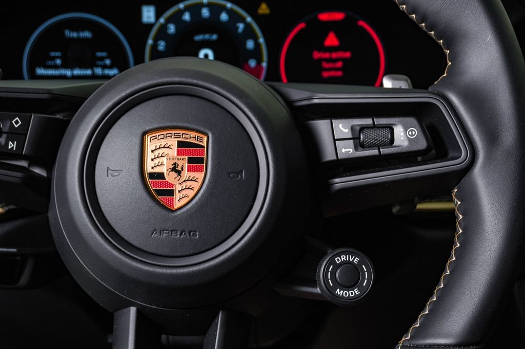Used 2026 Porsche 911 GT3 RWD image 24