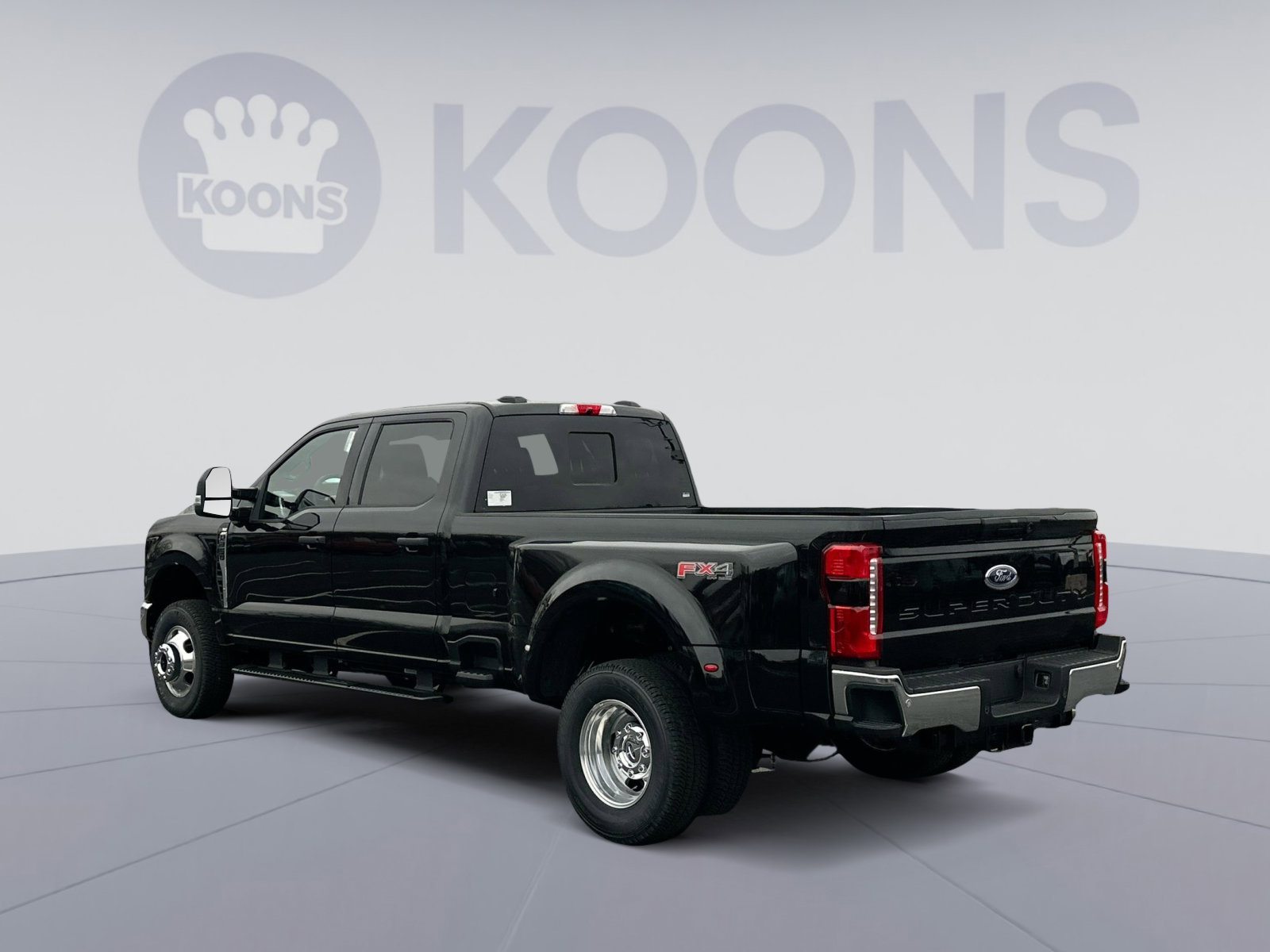 New 2026 Ford F350 XLT w/ 360-Degree Camera Package image 4